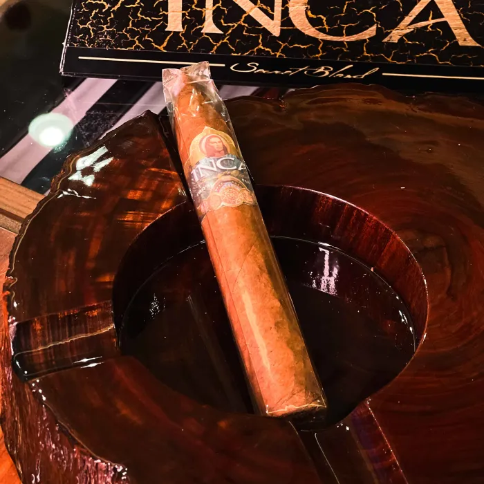 Charuto Inca Secret Blend Monumento