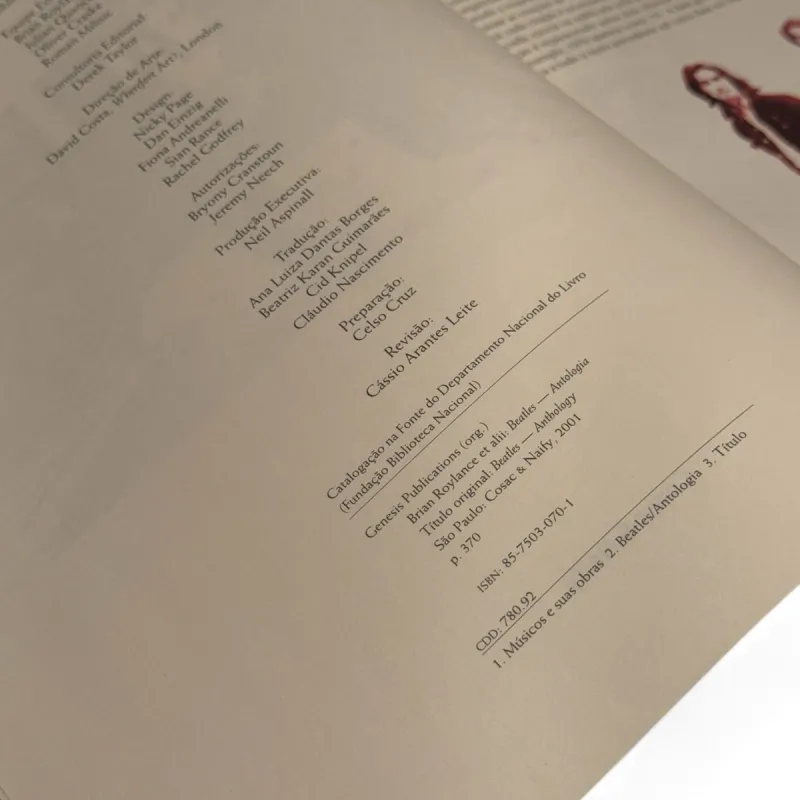 Livro The Beatles – Antologia (Cosac Naify, 2001) — Capa dura