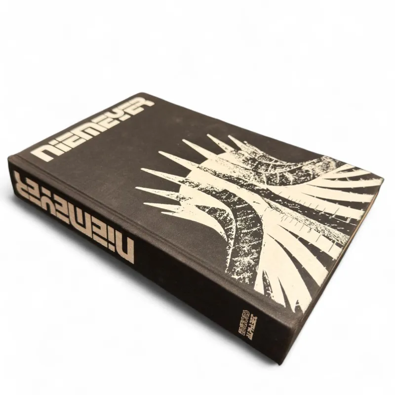 Livro Niemeyer — Luce Wilquin & André Delcourt (Éditions Alphabet, 1977) — Francês — Capa dura