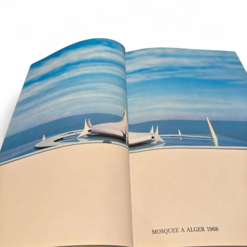 Livro Niemeyer — Luce Wilquin & André Delcourt (Éditions Alphabet, 1977) — Francês — Capa dura