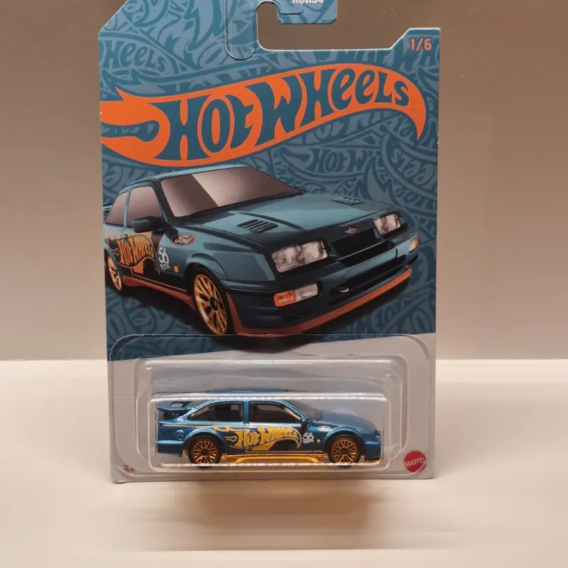 Hot Wheels – 56º Aniversário Pearl & Chrome ’87 Ford Sierra Cosworth (1/6)