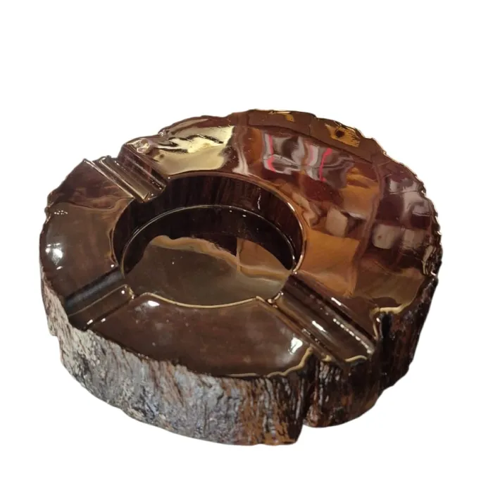 Cinzeiro para Charutos em Ipê-Roxo Maciço – Acabamento em Resina