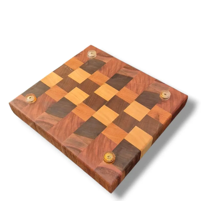 Tábua End Grain “Trama Geométrica” – Marfim, Pau-Ferro e Ipê-Roxo (22×24 cm)