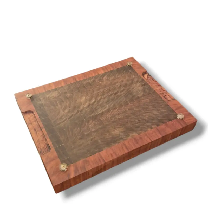 Tábua End Grain “Moldura Duo” — Ipê-roxo & Pau-ferro (36×28×4,5 cm)