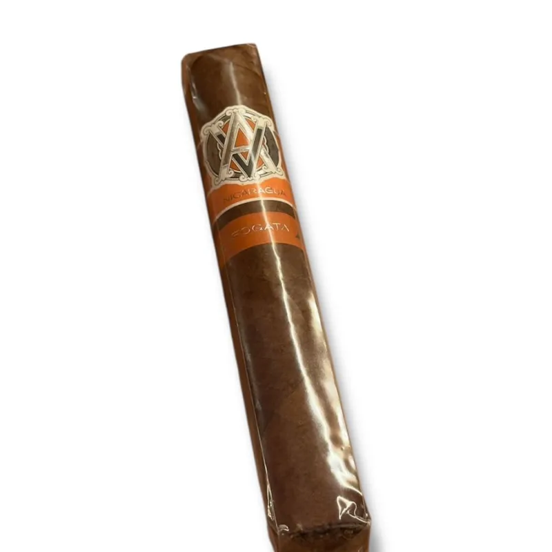 Charuto AVO Syncro Nicaragua Fogata Toro